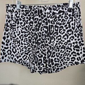 J. Crew Factory Black White Leopard Print Shorts Size 4